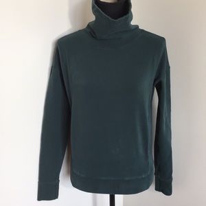 Lululemon pullover